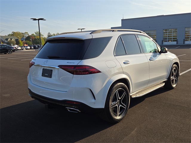 2026 Mercedes Benz GLE 450 4MATIC photo 3
