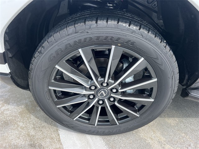 2024 Lexus GX Luxury - Photo 10