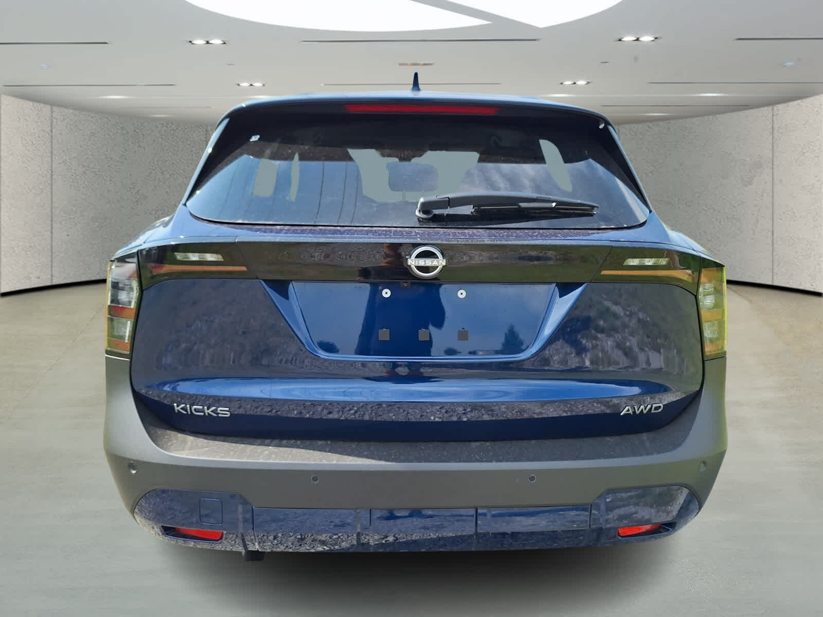 2025 Nissan Kicks SV photo 4