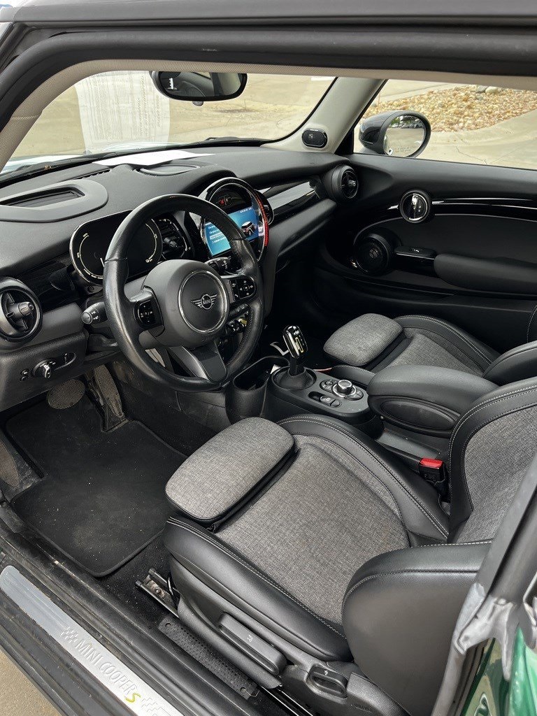 2022 Mini Cooper 2 Door Hardtop SE photo 6