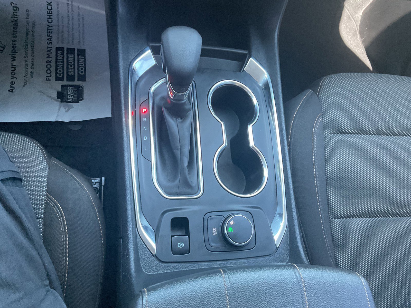 2021 Chevrolet Traverse Cloth photo 15