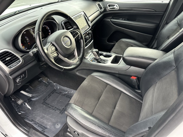2020 Jeep Grand Cherokee Altitude photo 6