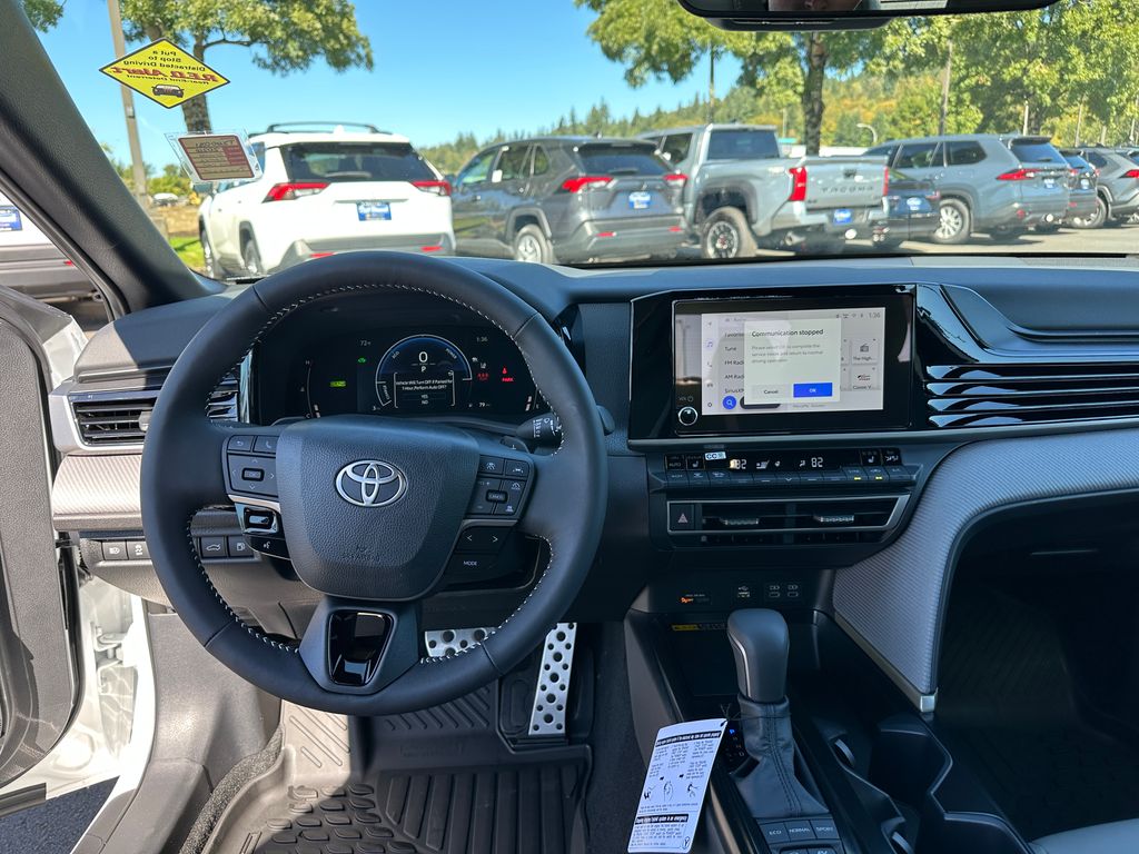 2026 Toyota Camry SE photo 15