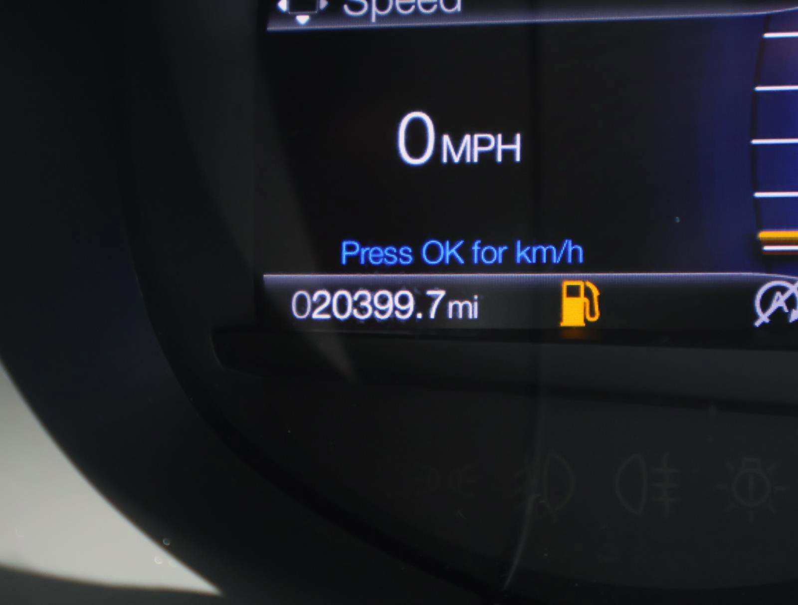 2022 Ford Edge ST photo 25