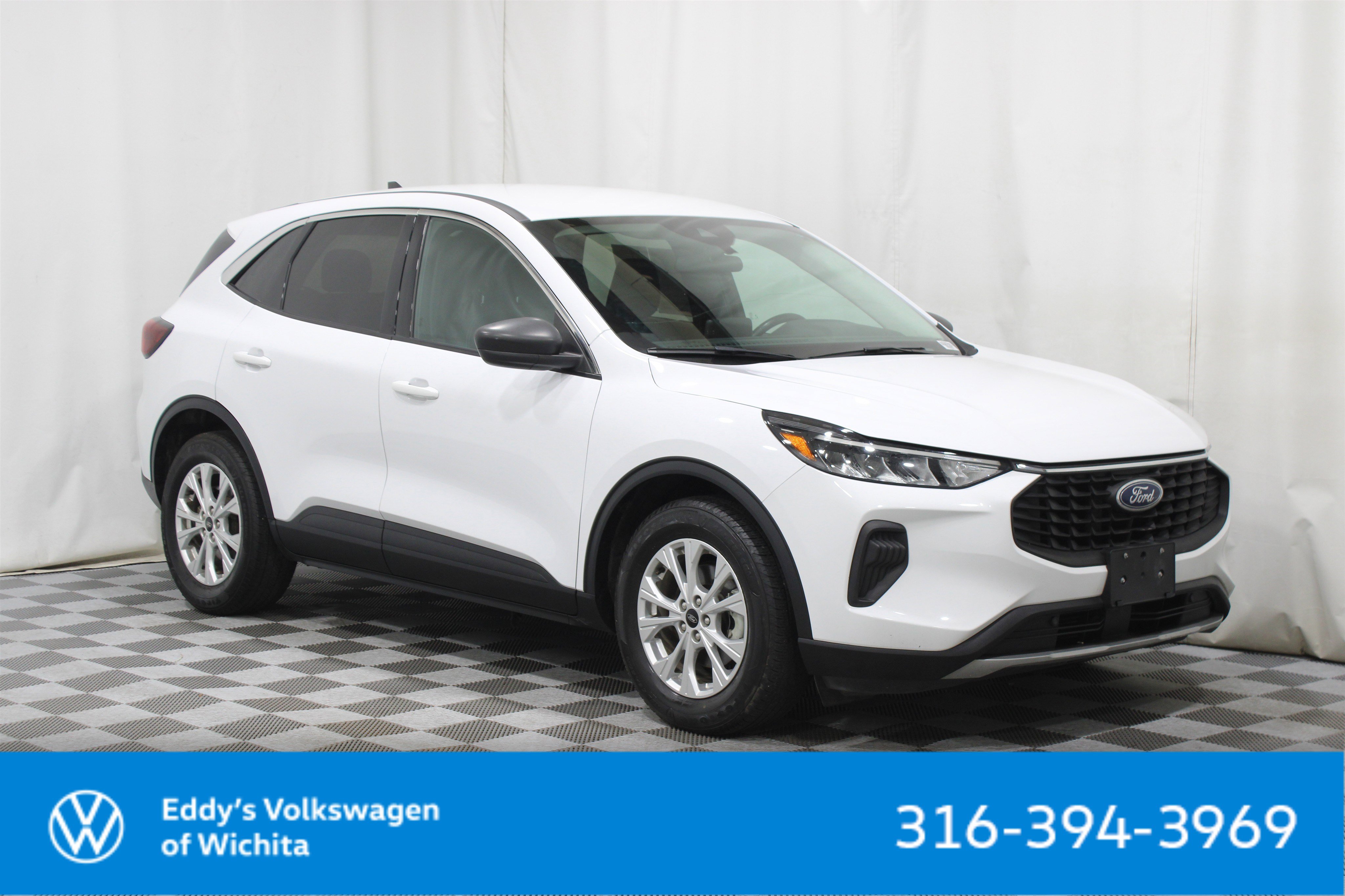 2023 Ford Escape Active's photo