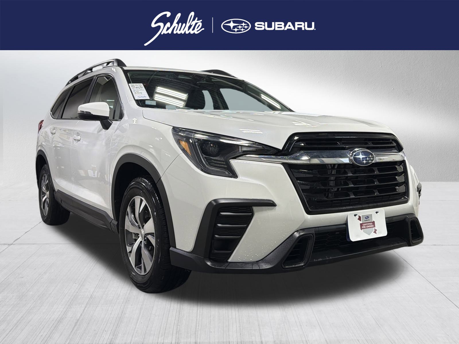 2023 Subaru Ascent Premium's photo