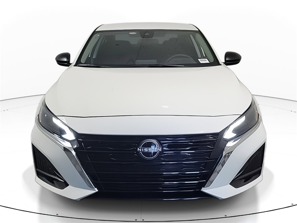 2025 Nissan Altima 2.5 S photo 2