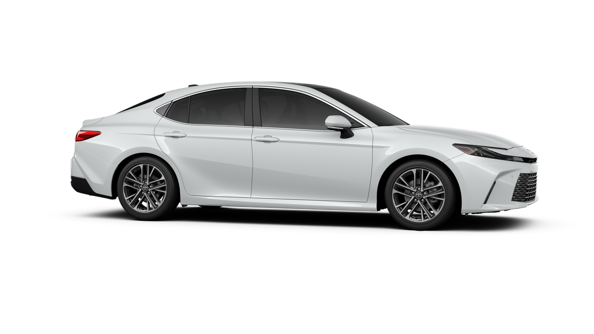 2025 Toyota Camry XLE photo 45