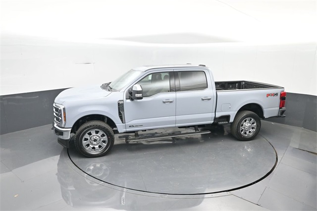 2025 Ford F-350 King Ranch photo 26
