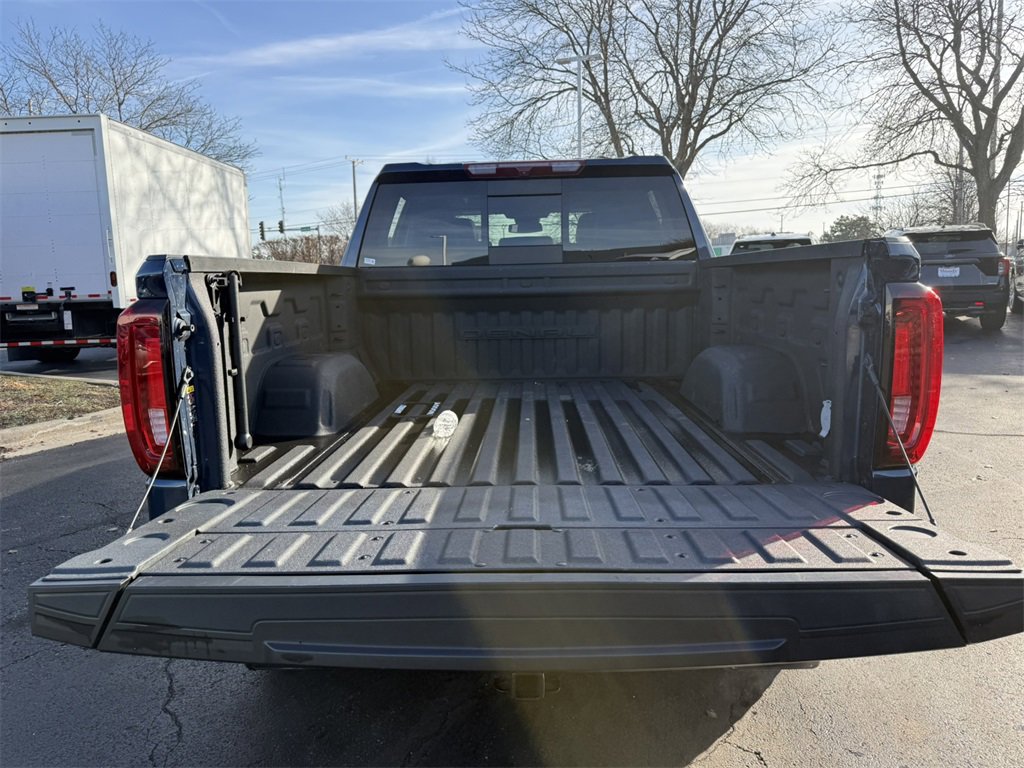 2023 GMC SIERRA - Image 34
