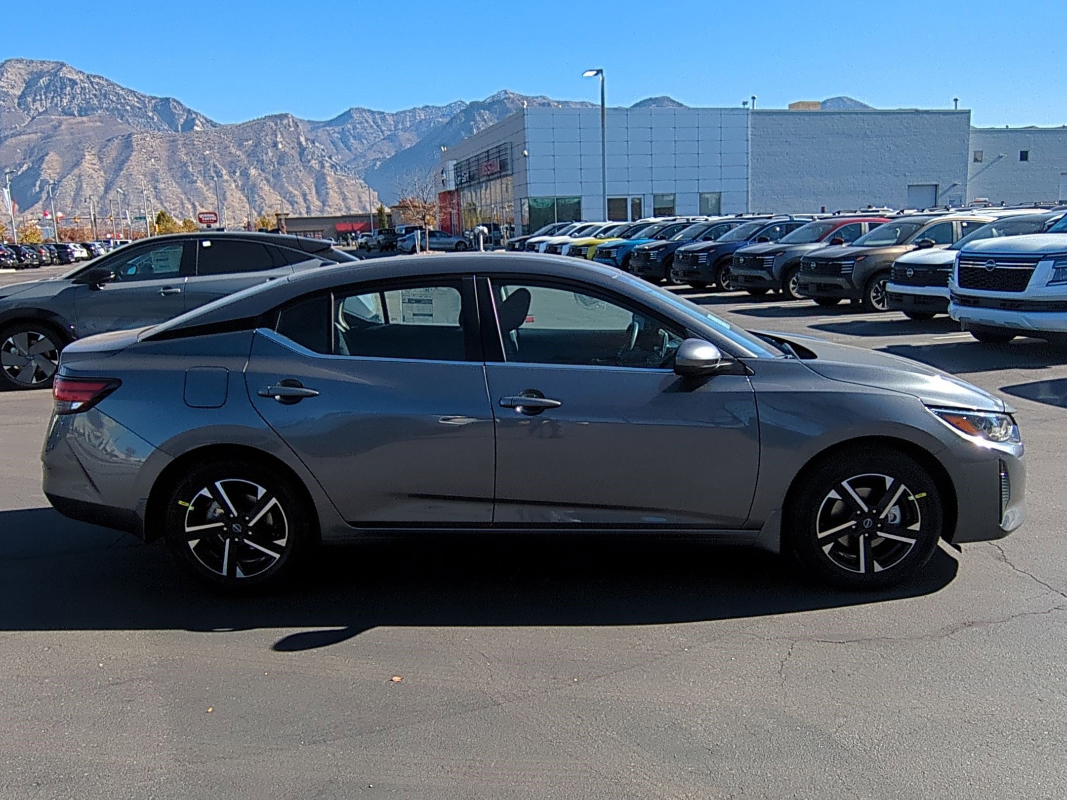 2025 Nissan Sentra SV photo 2