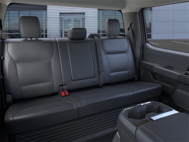2025 Ford F-350 Lariat photo 11