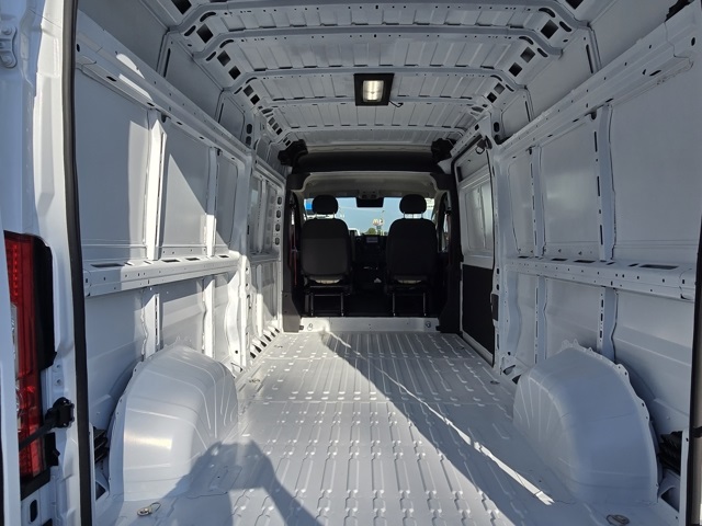 2025 Ram ProMaster 2500 Cargo Van photo 8