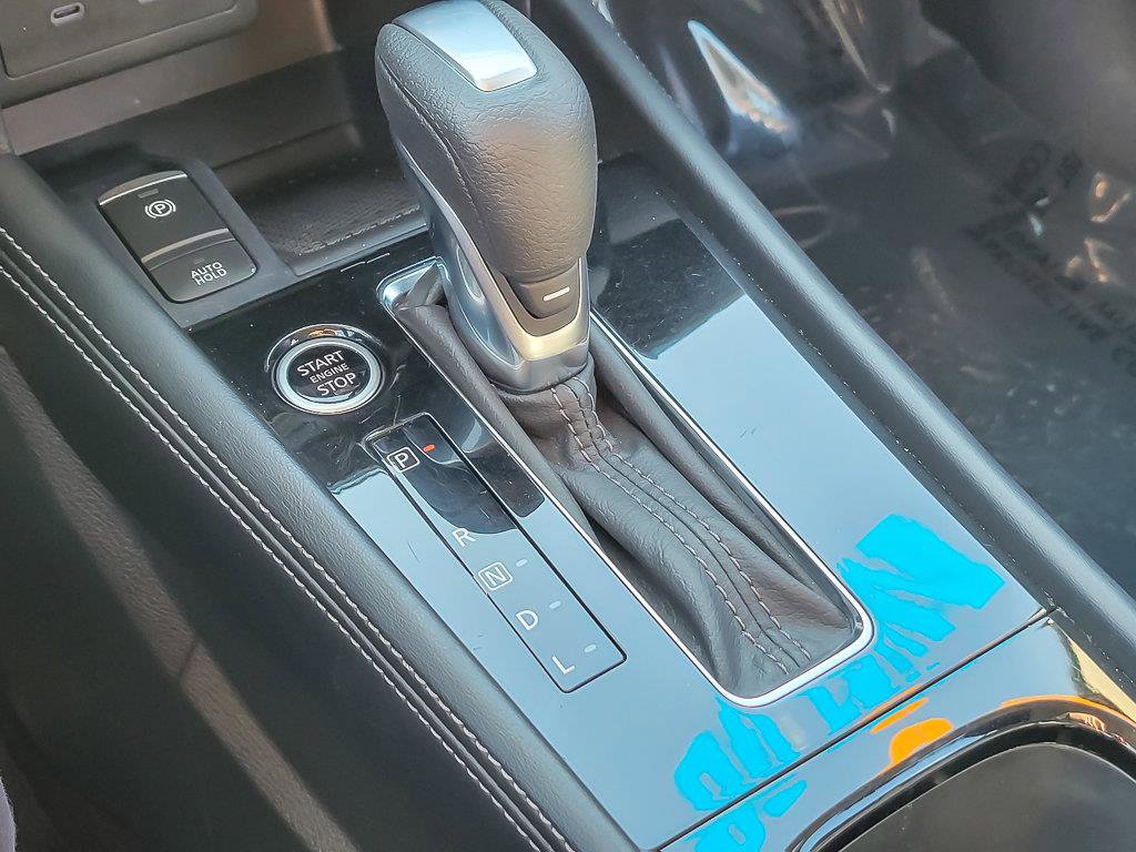 2023 NISSAN KICKS - Image 22