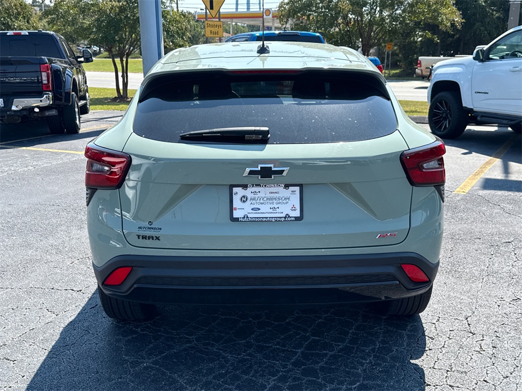 2024 Chevrolet Trax photo 4