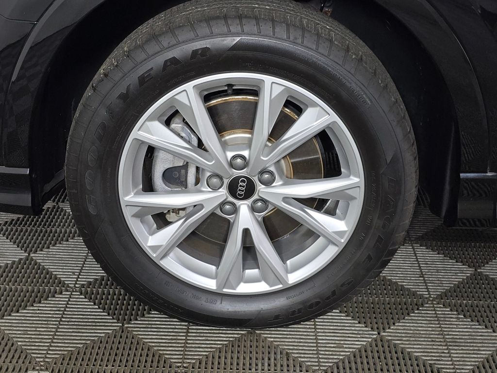 2022 Audi Q3 Premium S line photo 10