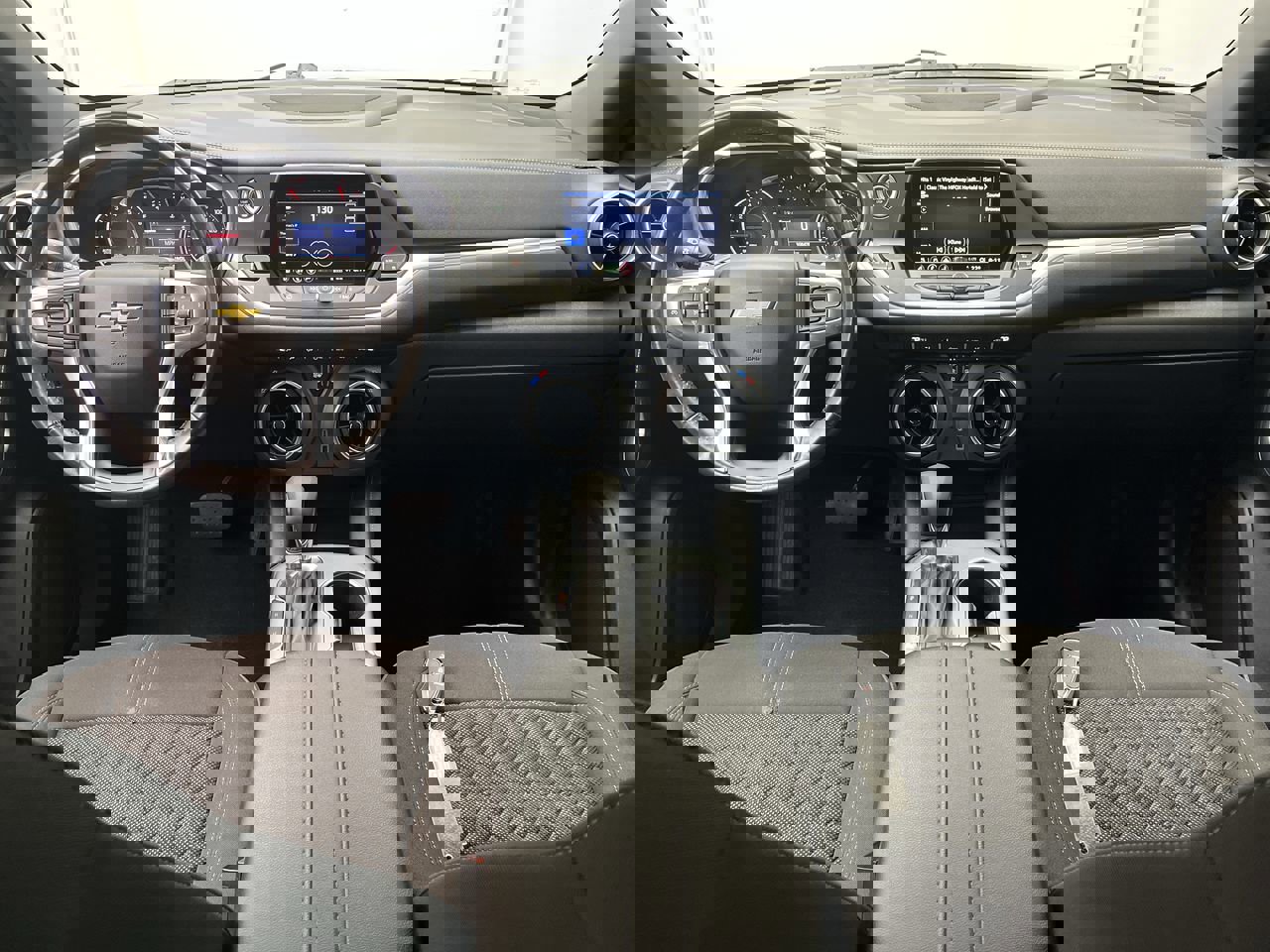 2021 Chevrolet Blazer 2LT photo 4