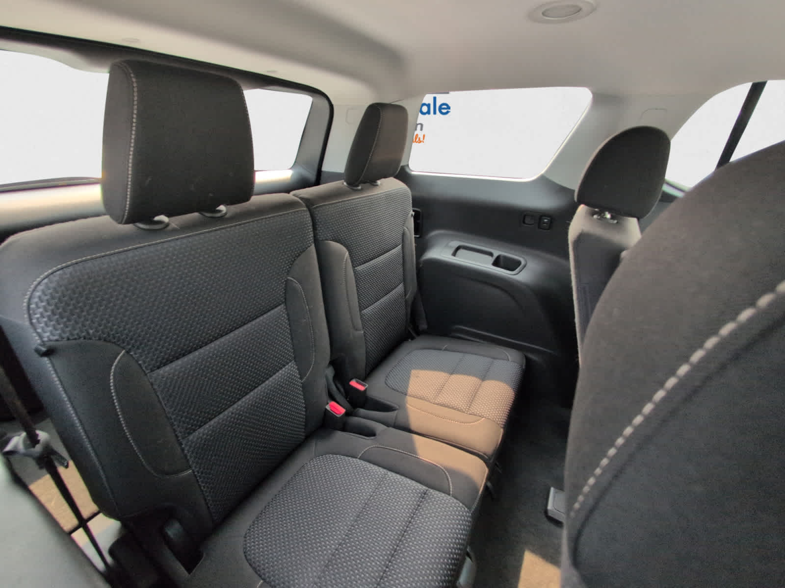 2023 Gmc Acadia SLE photo 18
