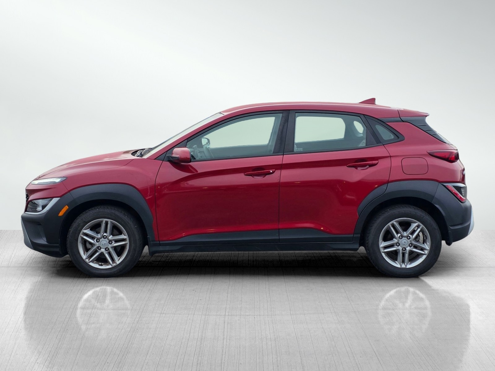 2022 Hyundai Kona SE photo 2