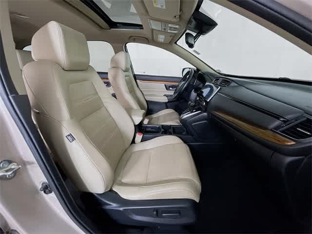2017 Honda CR-V Touring photo 27