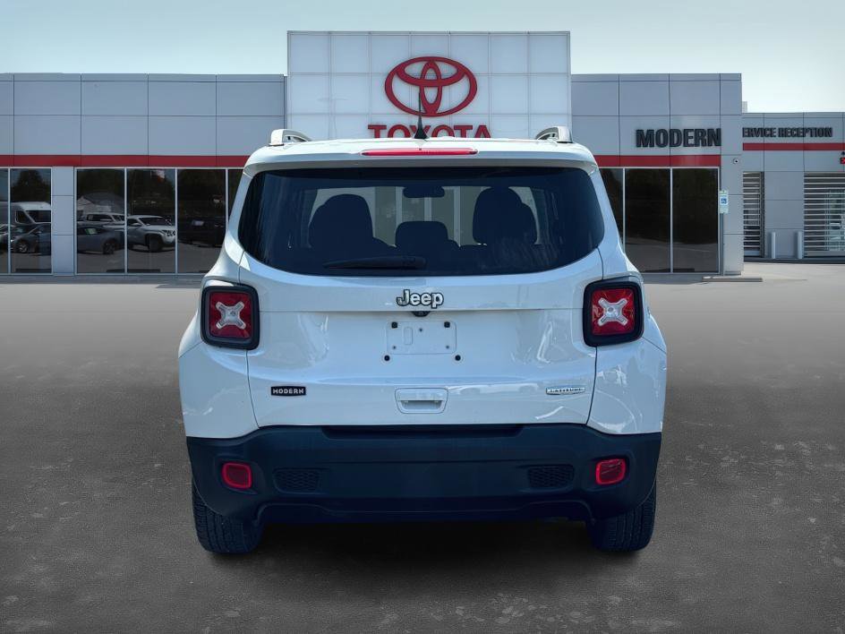2019 Jeep Renegade Latitude photo 4