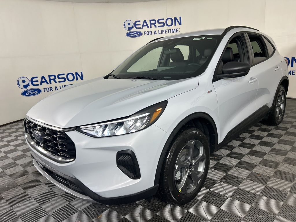 2026 Ford Escape ST-Line's photo