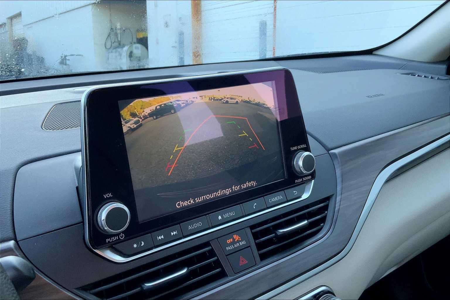 2024 Nissan Altima 2.5 SV photo 27