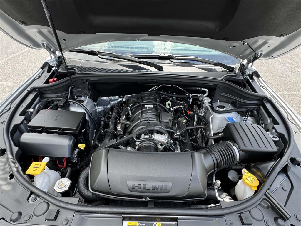 2025 Dodge Durango R/T Plus photo 12