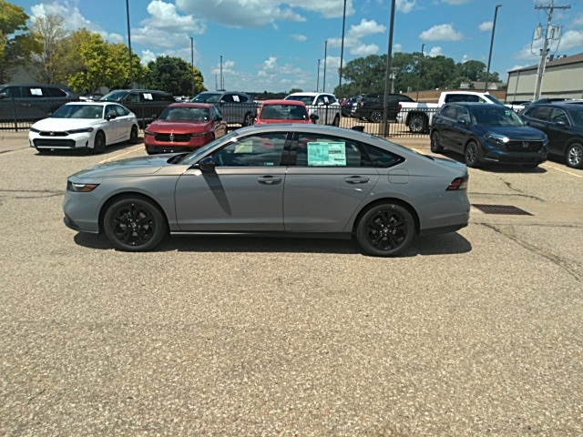 2025 Honda Accord SE photo 2