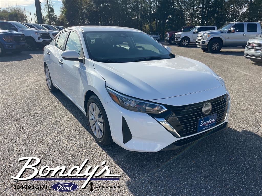 2024 Nissan Sentra S's photo