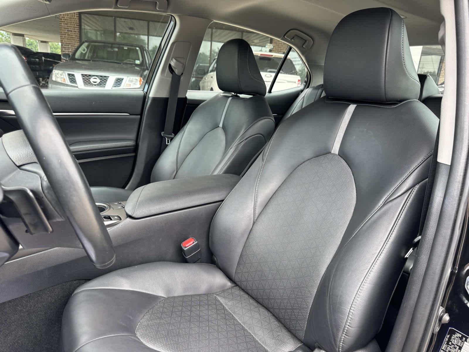2023 Toyota Camry XSE photo 32