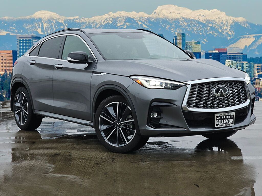 2023 INFINITI QX55 Essential's photo