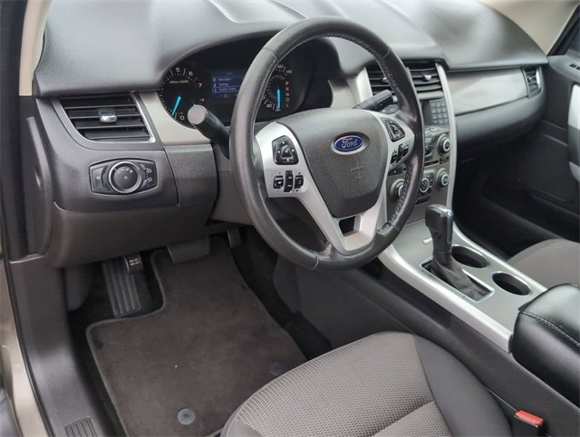 2013 Ford Edge SEL photo 2