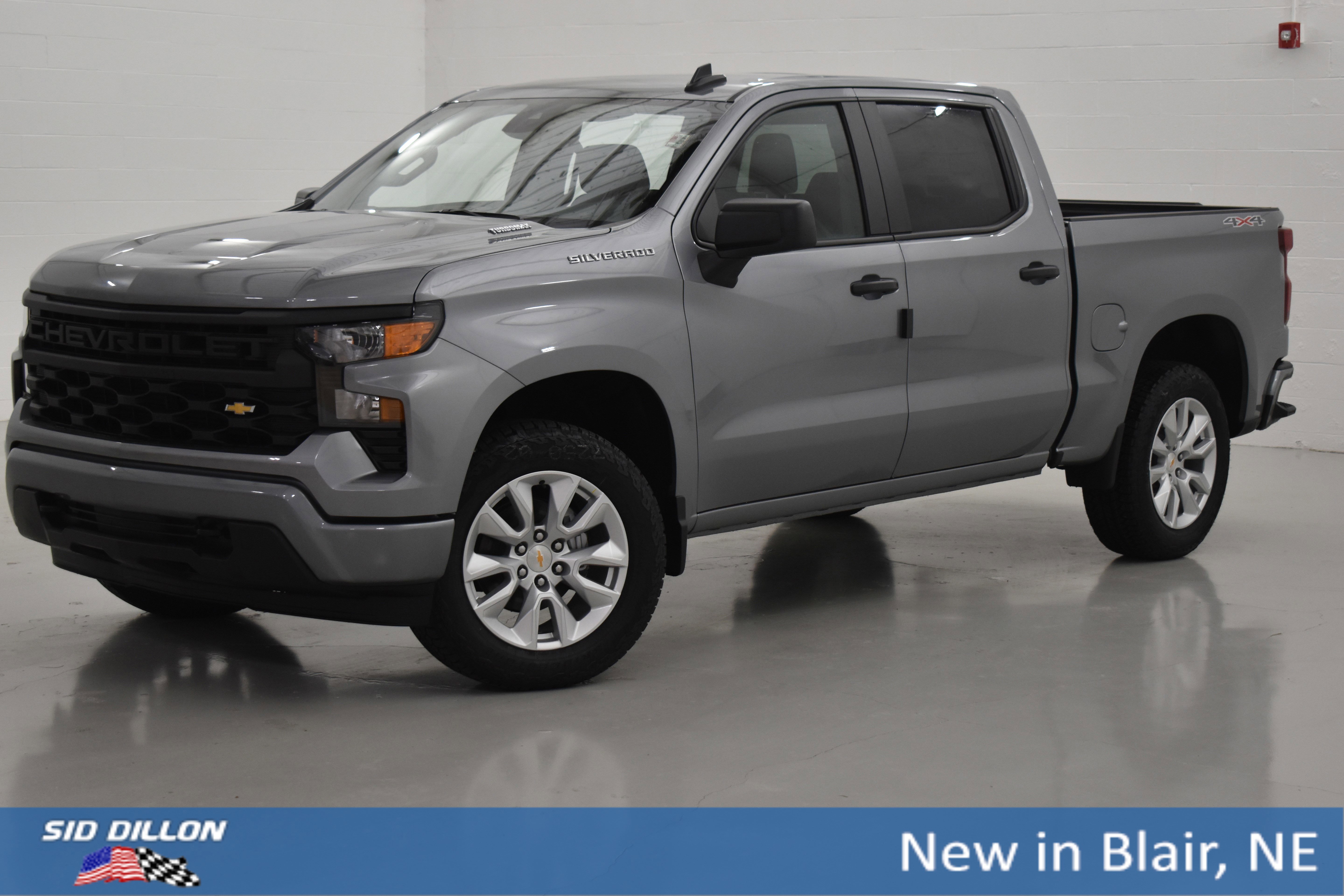 2026 Chevrolet Silverado 1500 Custom's photo