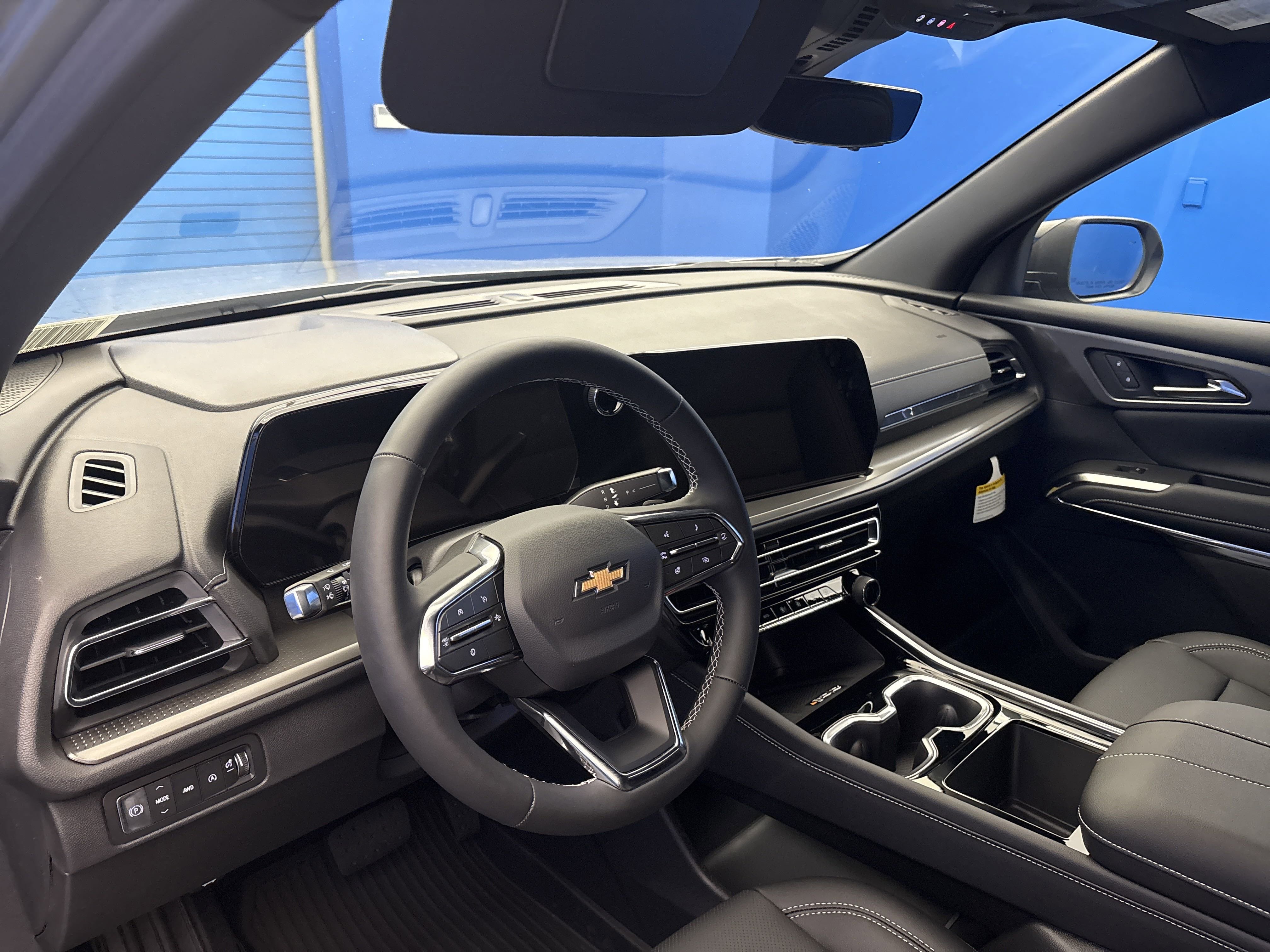 2026 Chevrolet Traverse photo 10