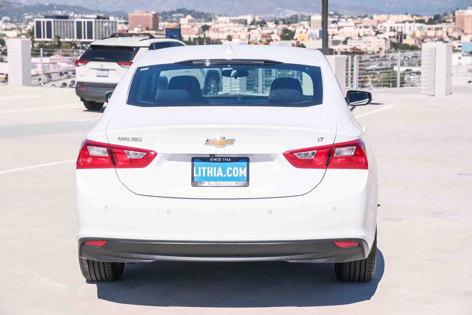 2025 Chevrolet Malibu 1LT photo 4