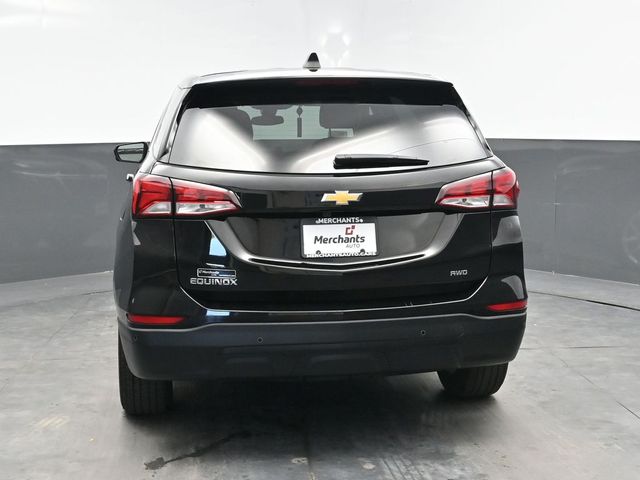 2023 Chevrolet Equinox LS photo 3