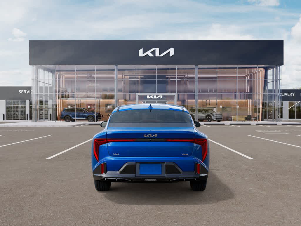 2025 Kia K4 GT-Line photo 4