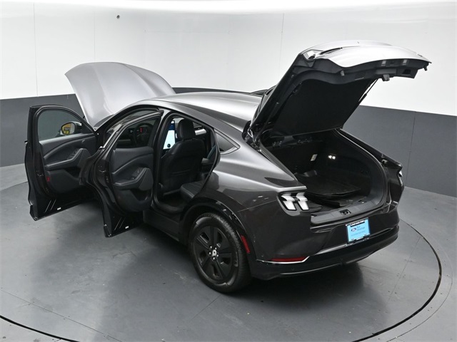 2022 FORD MUSTANG MACH-E - Image 54