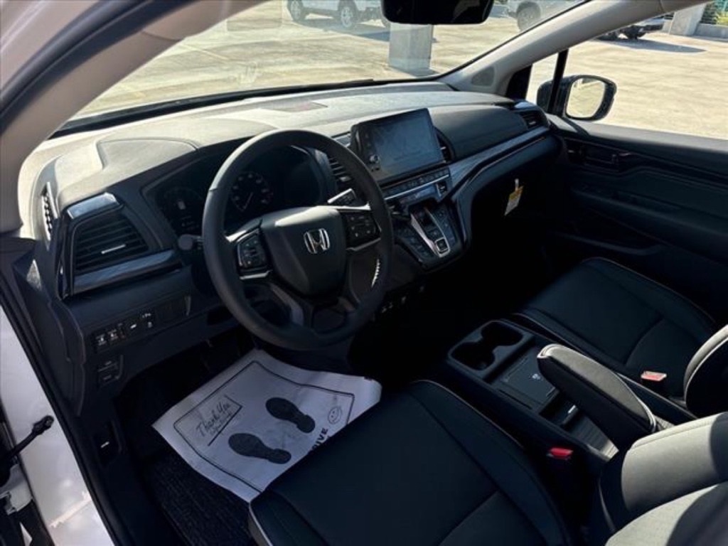 2026 Honda Odyssey Elite photo 17