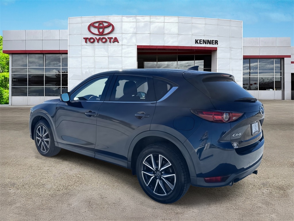 2017 Mazda CX-5 Grand Touring Select photo 3