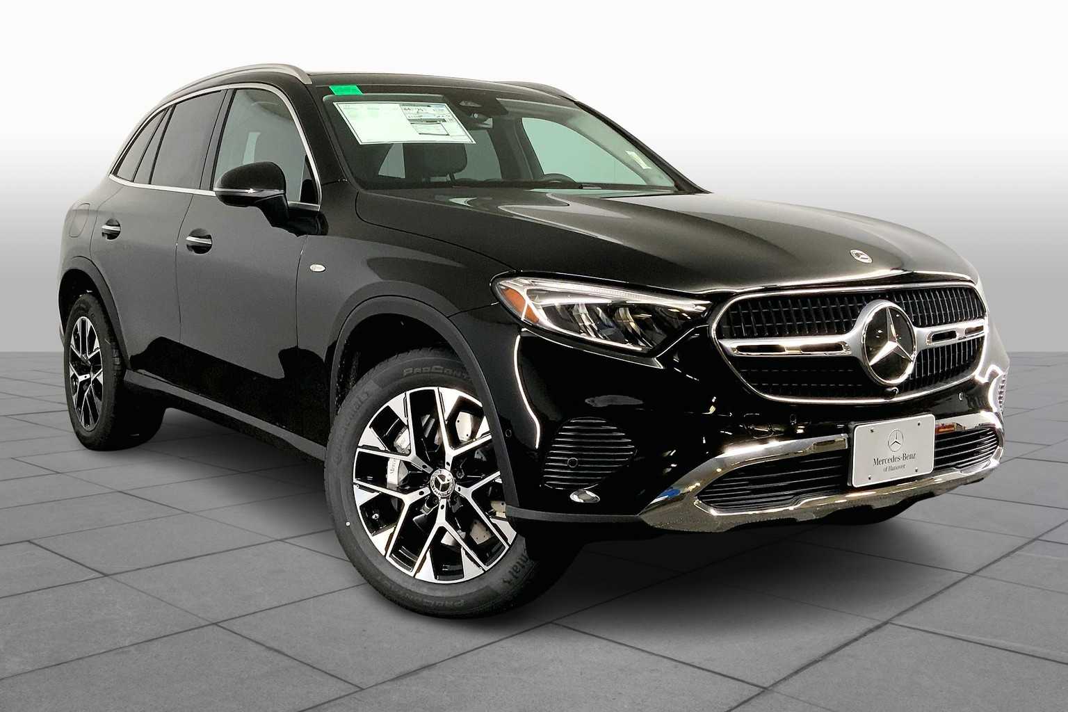 2025 Mercedes Benz GLC 350e 4MATIC photo 2
