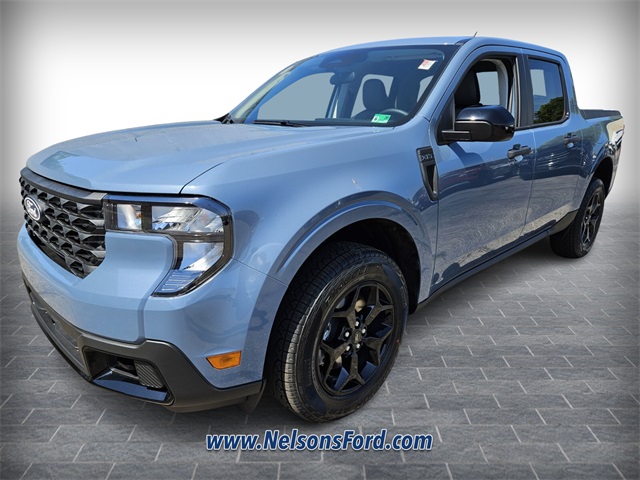 2025 Ford Maverick XLT photo 2