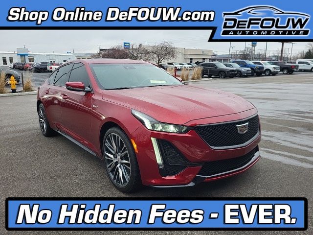 2023 Cadillac CT5 V-Series's photo