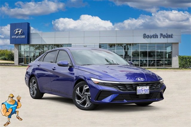 2026 Hyundai Elantra Limited's photo