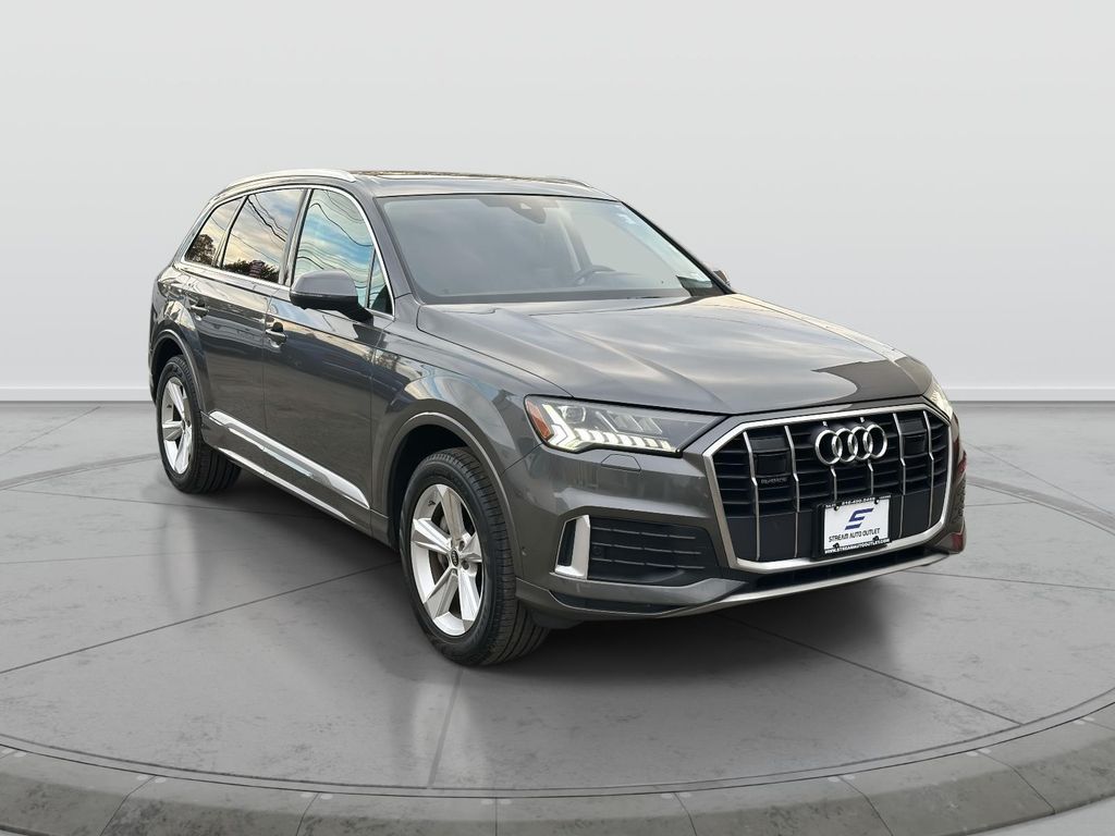 2024 Audi Q7 Premium Plus's photo
