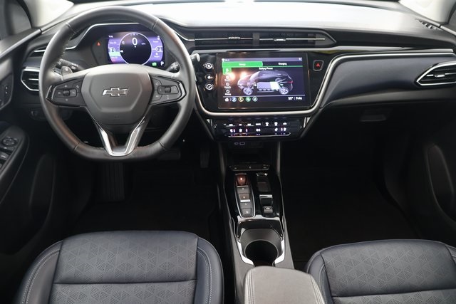 Used 2022 Chevrolet Bolt EUV Premier with VIN 1G1FZ6S05N4103018 for sale in Johnston, RI