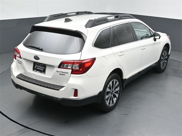 2017 SUBARU OUTBACK - Image 48