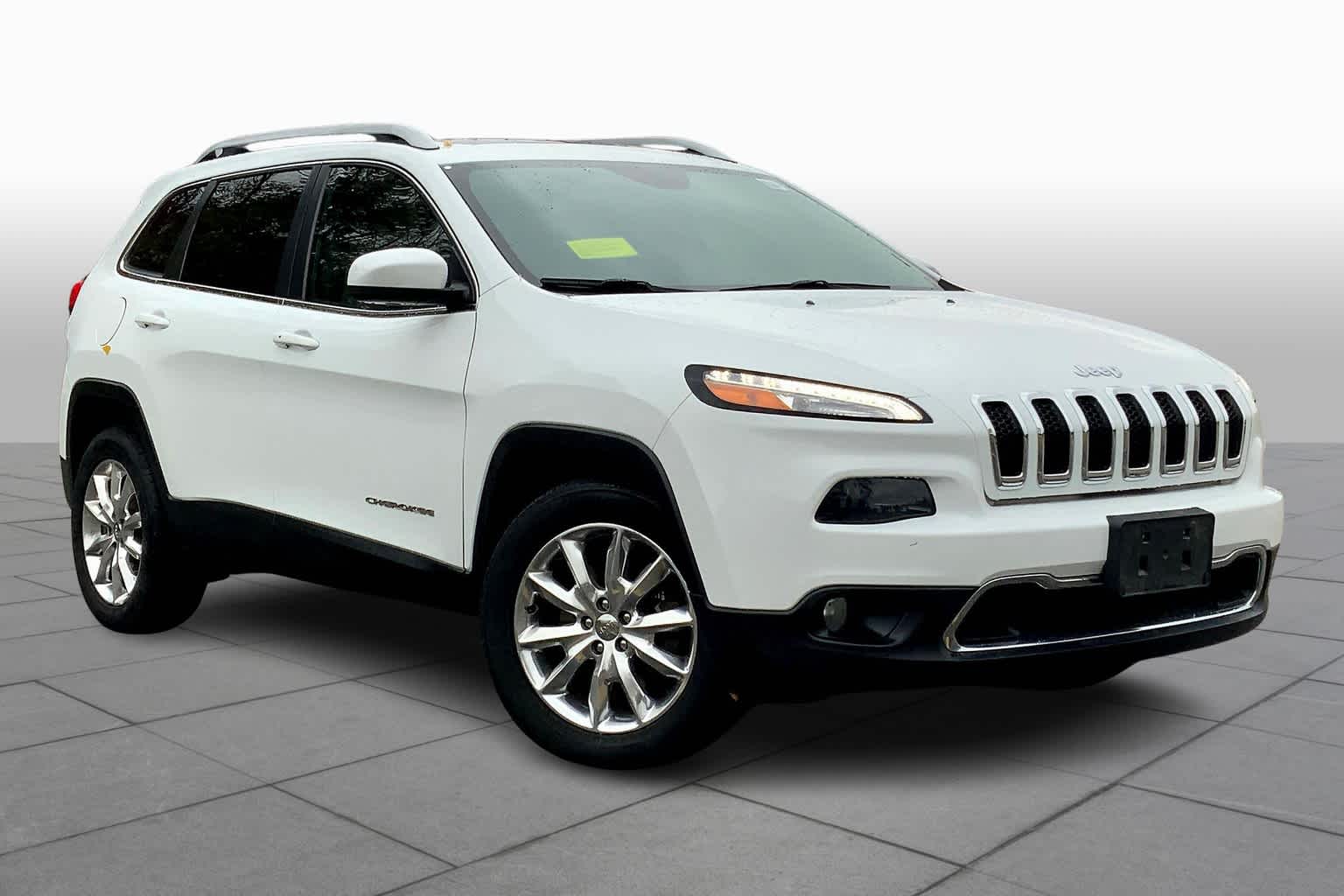 Used 2017 Jeep Cherokee Limited with VIN 1C4PJMDS4HW521228 for sale in Westwood, MA