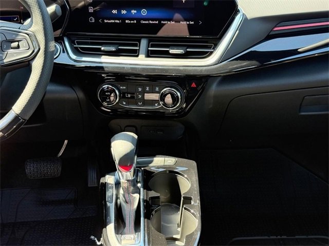 2025 Chevrolet Trax photo 9